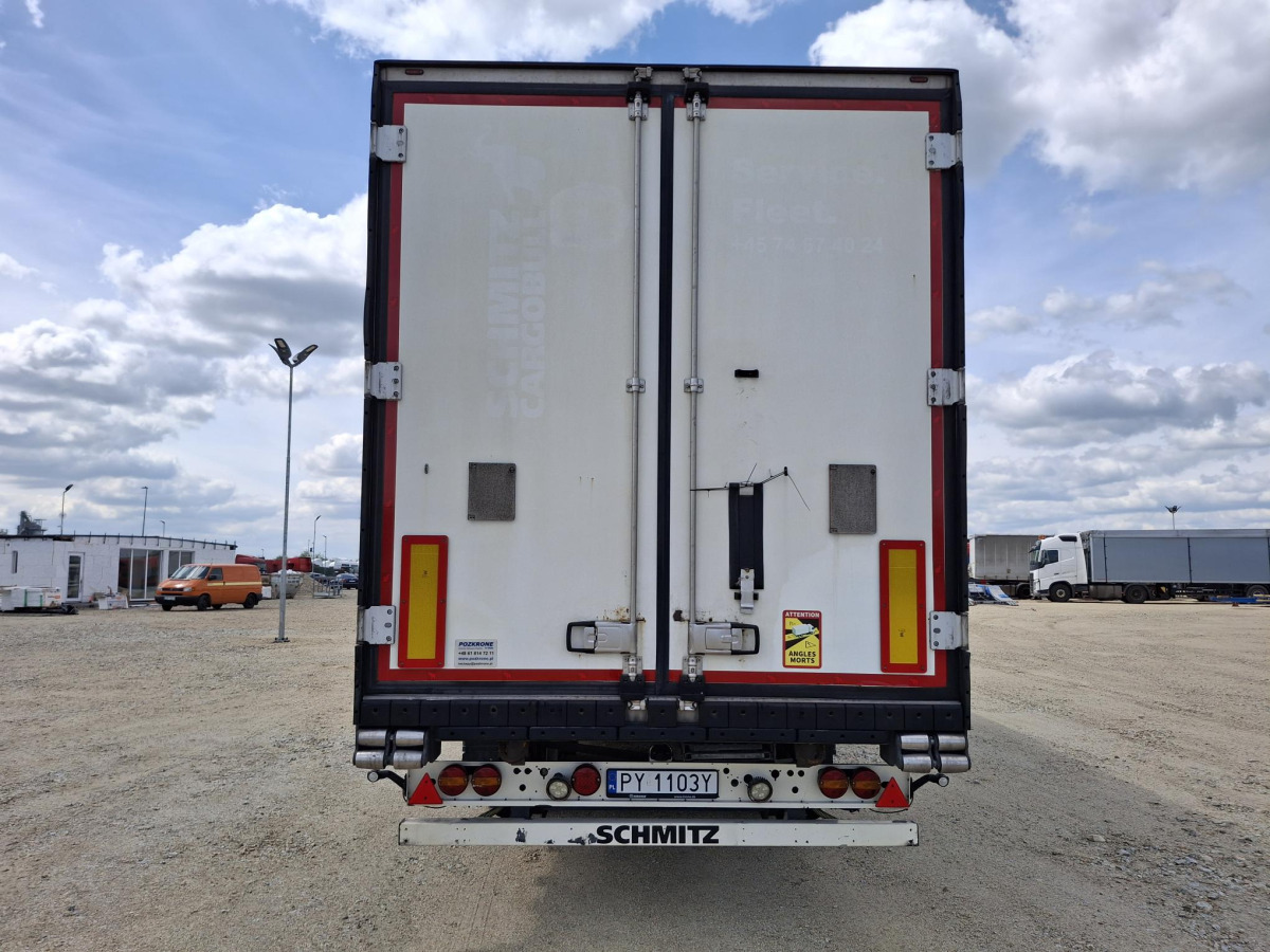 SCHMITZ CARGOBULL SCB*S3B CHŁODNIA - Refrigerator trailer: picture 4 SCHMITZ CARGOBULL SCB*S3B CHŁODNIA - Refrigerator trailer: picture 4
