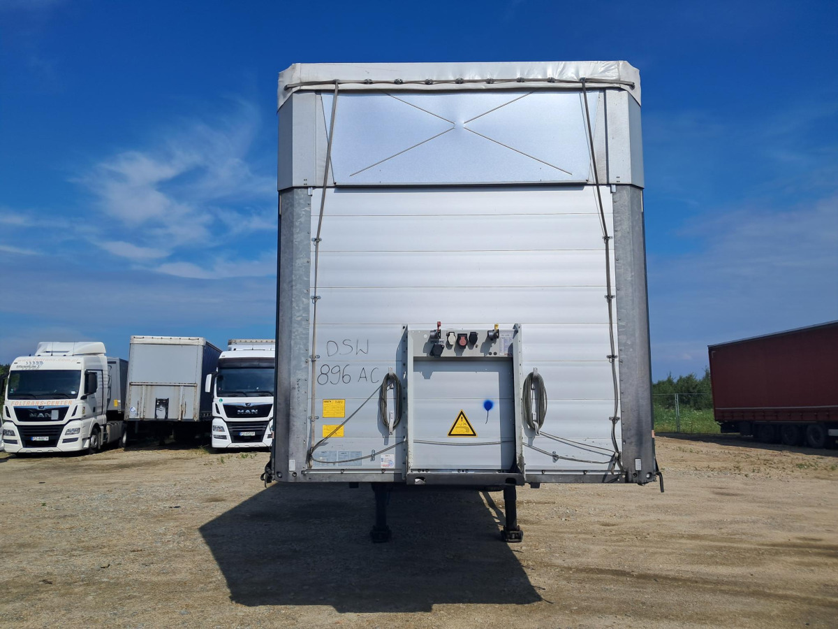 SCHMITZ CARGOBULL SCB S3T KURTYNOWA - Curtainsider trailer: picture 3 SCHMITZ CARGOBULL SCB S3T KURTYNOWA - Curtainsider trailer: picture 3