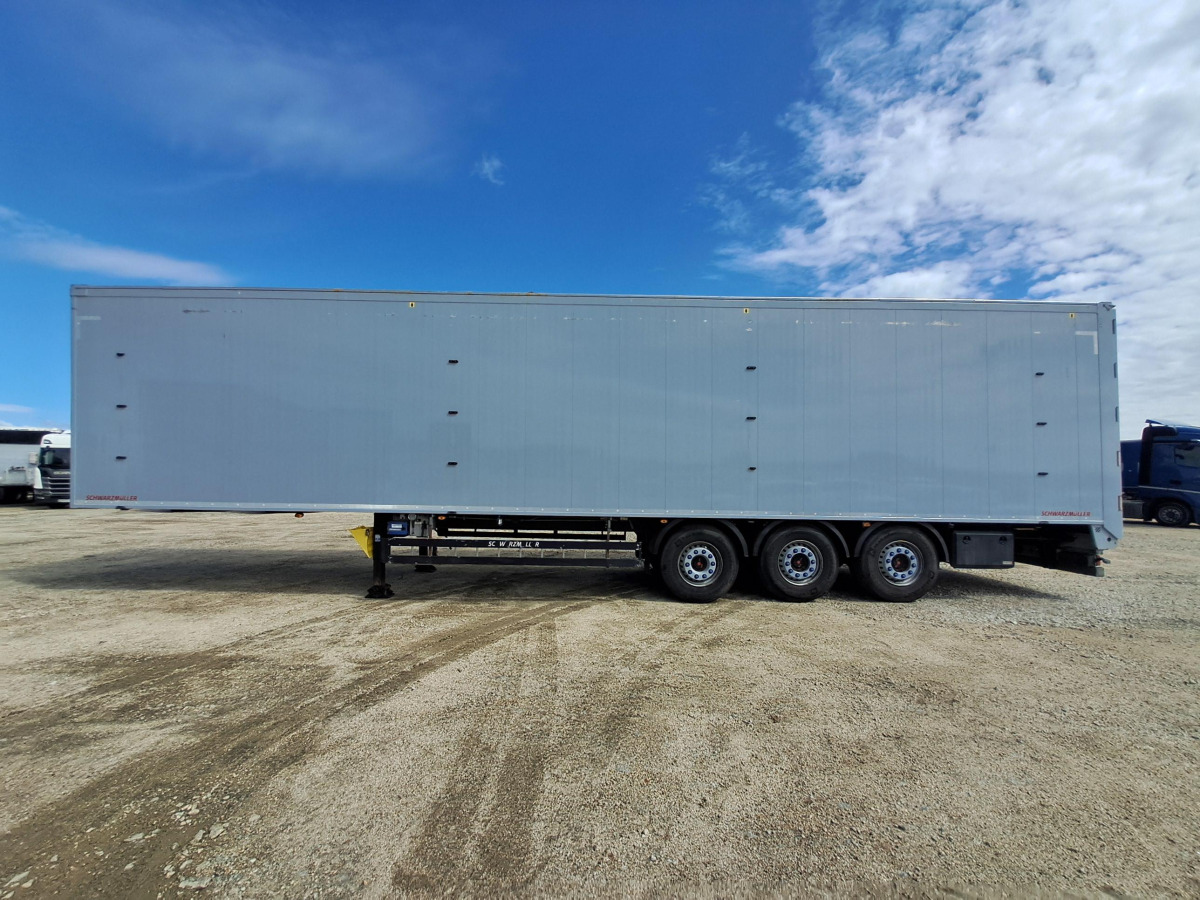 SCHWARZMÜLLER J-SERIE RUCHOMA PODŁOGA - Closed box semi-trailer: picture 4 SCHWARZMÜLLER J-SERIE RUCHOMA PODŁOGA - Closed box semi-trailer: picture 4