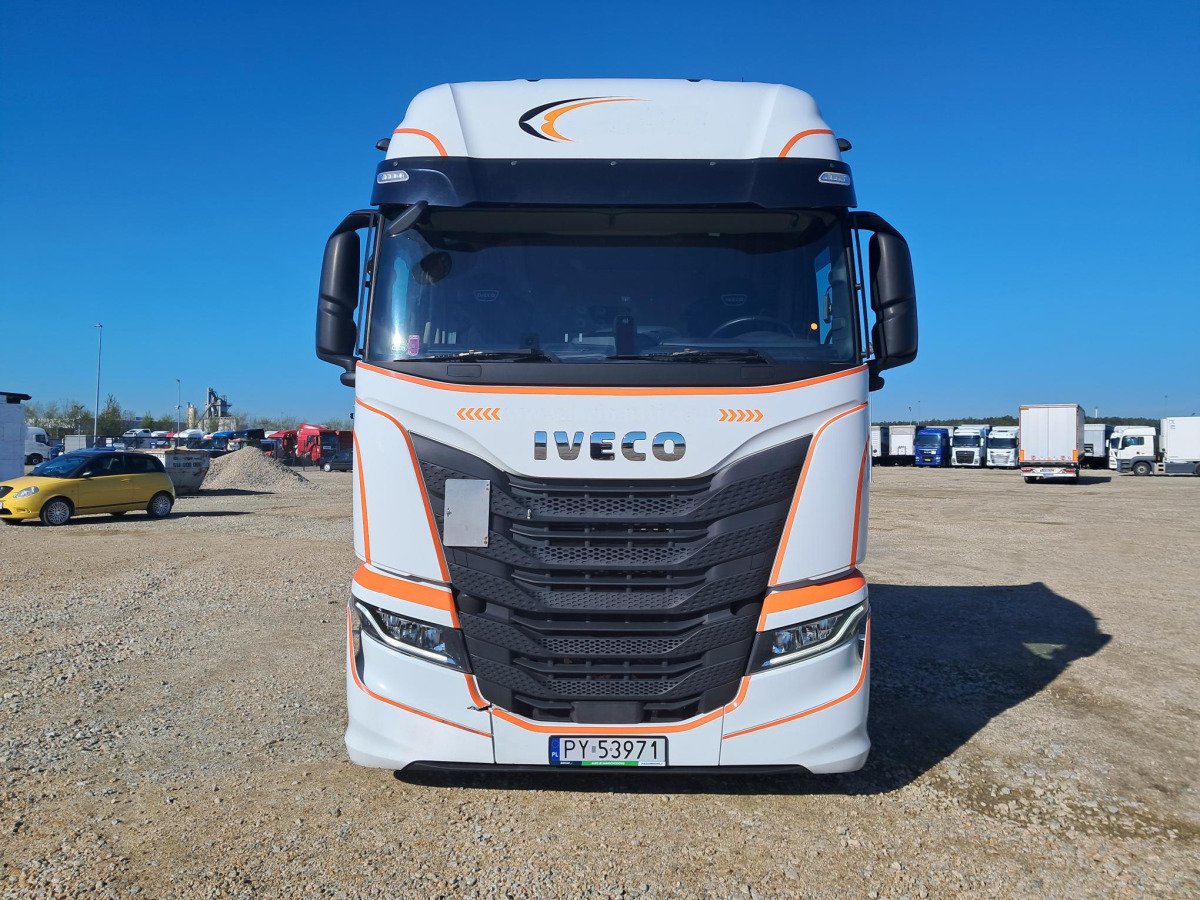 IVECO AS440ST/FP LT LNG CIĄGNIK SIODŁOWY - Tractor unit: picture 2 IVECO AS440ST/FP LT LNG CIĄGNIK SIODŁOWY - Tractor unit: picture 2