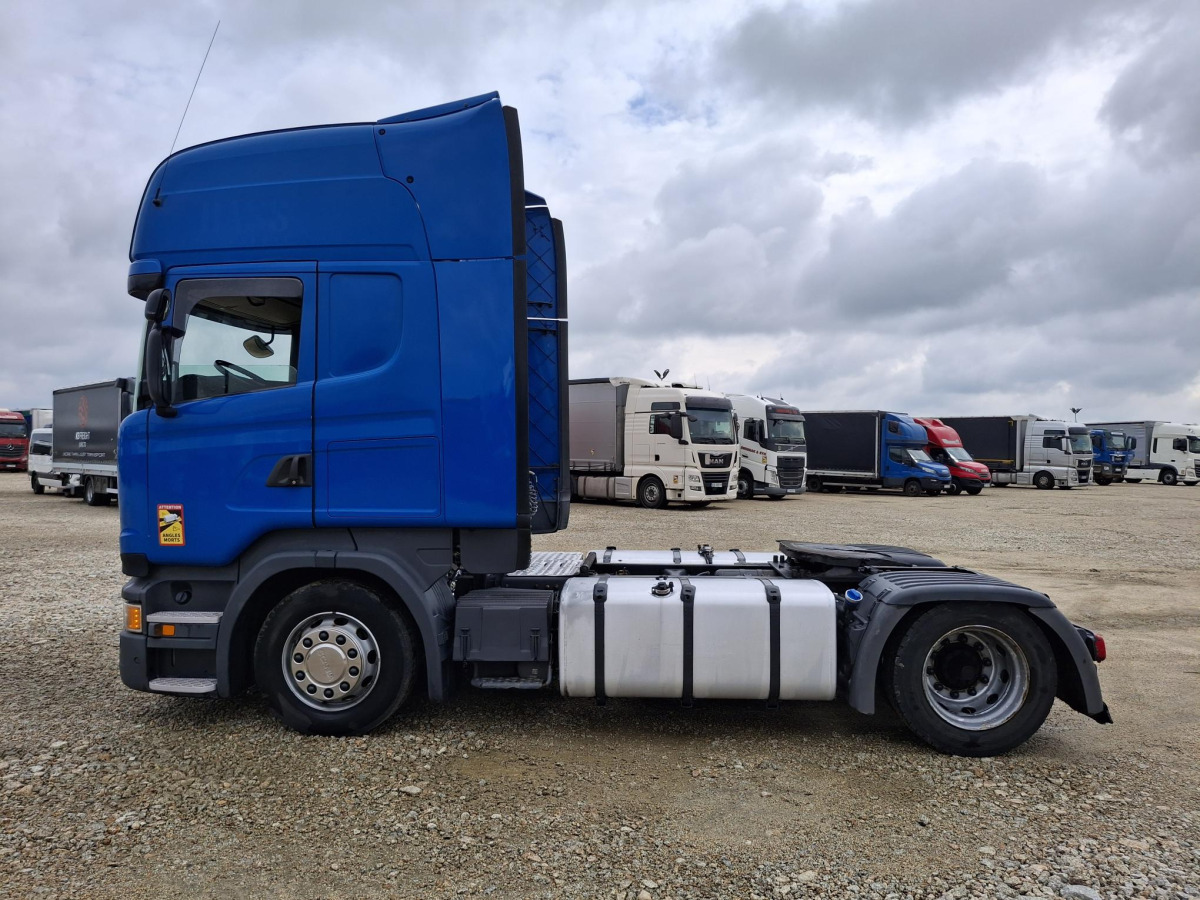 SCANIA R450 CIĄGNIK SIODŁOWY - Tractor unit: picture 4 SCANIA R450 CIĄGNIK SIODŁOWY - Tractor unit: picture 4