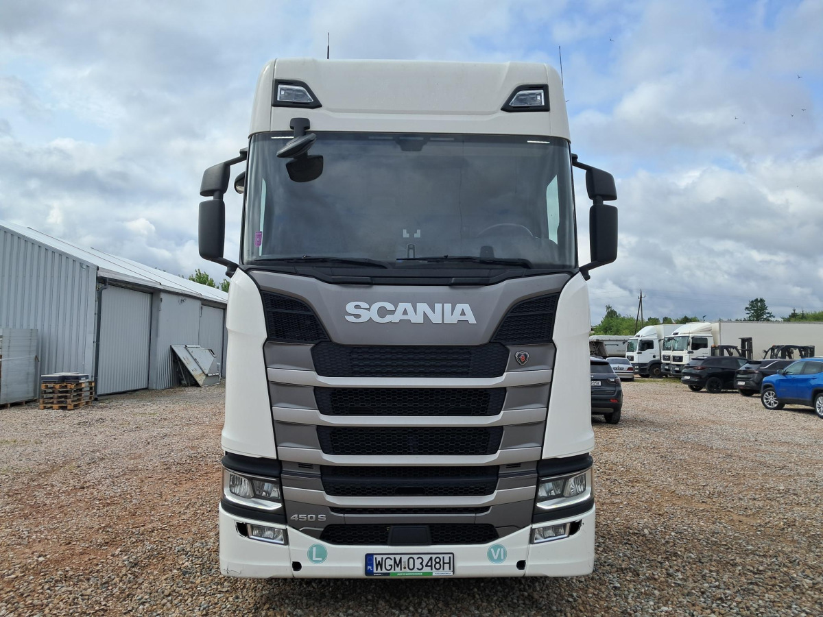 SCANIA S450 CIĄGNIK SIODŁOWY - Tractor unit: picture 3 SCANIA S450 CIĄGNIK SIODŁOWY - Tractor unit: picture 3