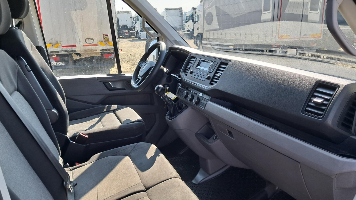 Curtain side van VOLKSWAGEN CRAFTER PLANDEKA: picture 10
