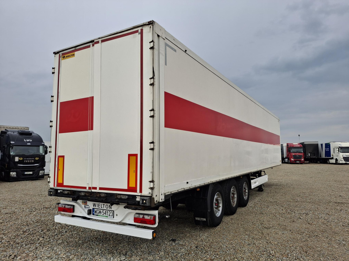 WIELTON NS 3 KONTENEROWA - Closed box trailer: picture 5 WIELTON NS 3 KONTENEROWA - Closed box trailer: picture 5