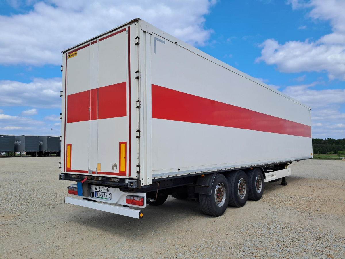 WIELTON NS3F IZOTERMA - Isothermal trailer: picture 5 WIELTON NS3F IZOTERMA - Isothermal trailer: picture 5