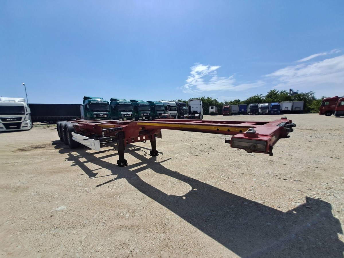 WIELTON NS3P KONTENEROWA - Closed box trailer: picture 5 WIELTON NS3P KONTENEROWA - Closed box trailer: picture 5