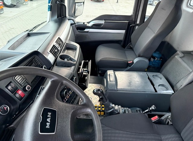 MAN TGS 35440 - Hook lift truck: picture 4 MAN TGS 35440 - Hook lift truck: picture 4