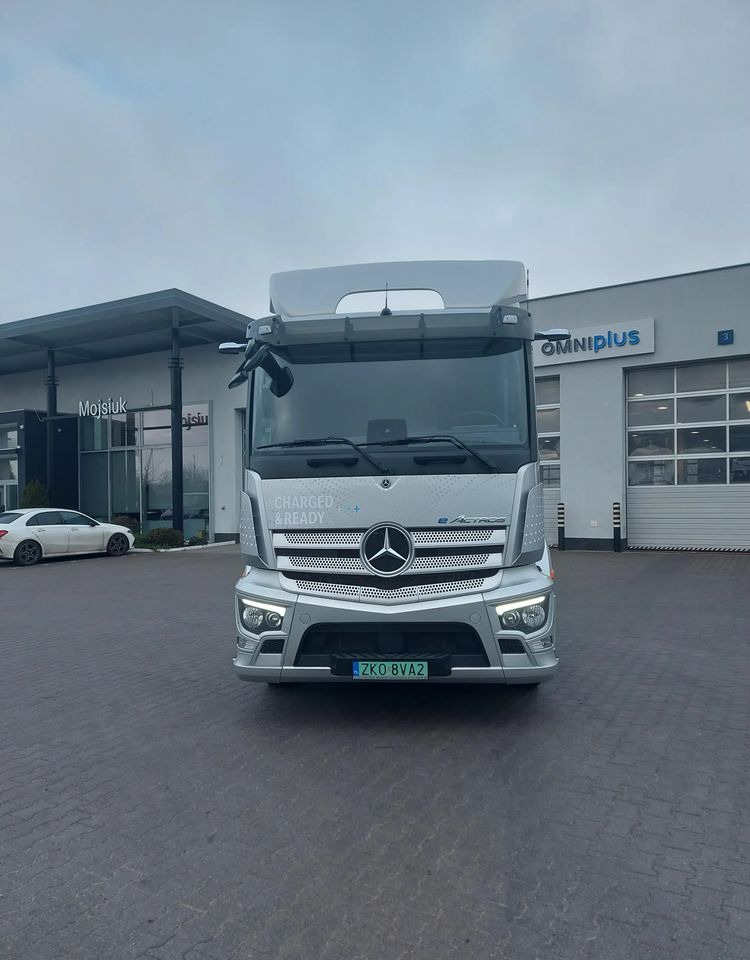 Mercedes-Benz eActros 400 6x2 BDF Elektryczny - Container transporter/ Swap body truck, Electric truck: picture 2 Mercedes-Benz eActros 400 6x2 BDF Elektryczny - Container transporter/ Swap body truck, Electric truck: picture 2