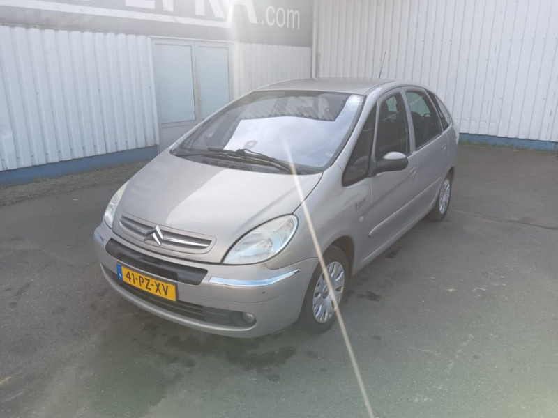 Citroën Xsara Picasso 1.8i - 16V , Airco - Car: picture 1 Citroën Xsara Picasso 1.8i - 16V , Airco - Car: picture 1