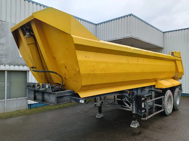 Fruehauf 2 Axle Steel Tipper , Spring Suspension , Drum Brakes - Tipper semi-trailer: picture 1 Fruehauf 2 Axle Steel Tipper , Spring Suspension , Drum Brakes - Tipper semi-trailer: picture 1