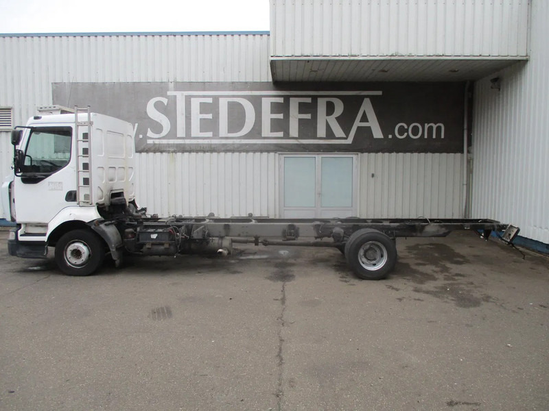 Renault Midlum 220 DXI , Airco , Manual , euro 4 - Cab chassis truck: picture 2 Renault Midlum 220 DXI , Airco , Manual , euro 4 - Cab chassis truck: picture 2
