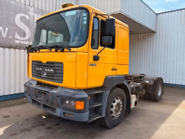 MAN 19.364 F2000 ,6 Cylinder , Belgium Truck , ZF Manual , Euro 2 - Tractor unit: picture 1 MAN 19.364 F2000 ,6 Cylinder , Belgium Truck , ZF Manual , Euro 2 - Tractor unit: picture 1
