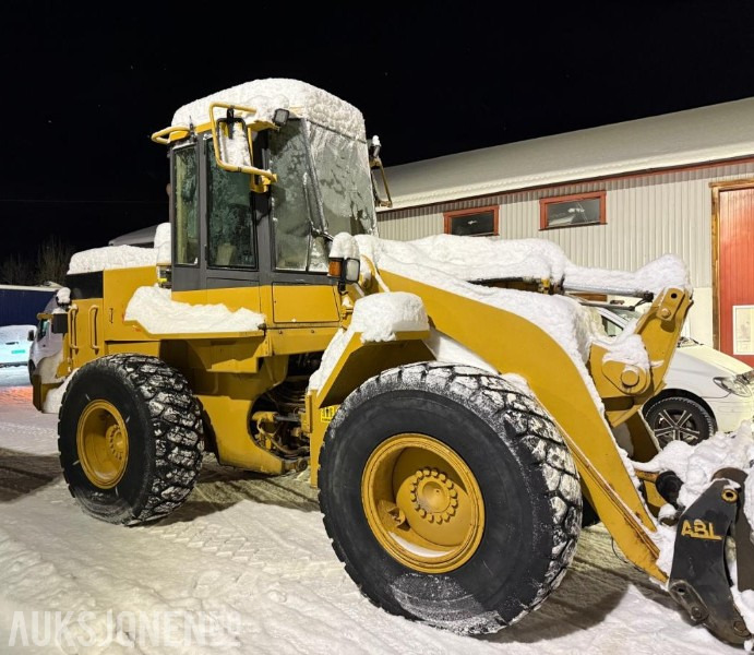 1900 Cat 928 F BM HK feste Grusskuffe - Wheel loader: picture 3 1900 Cat 928 F BM HK feste Grusskuffe - Wheel loader: picture 3