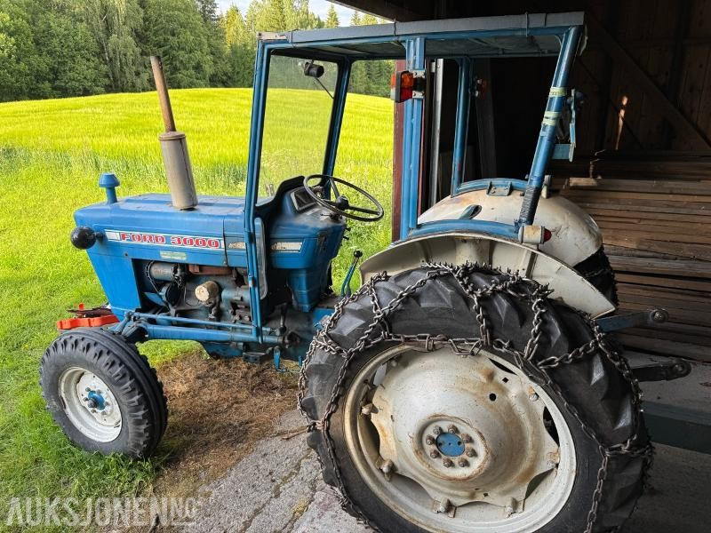 1970 Ford 3000 traktor GODT EKSEMPLAR MED LITE TIMER - Farm tractor: picture 3 1970 Ford 3000 traktor GODT EKSEMPLAR MED LITE TIMER - Farm tractor: picture 3