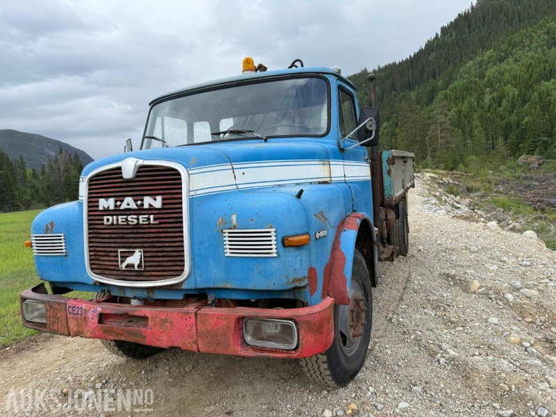 1973 Kranbil - MAN 8.168 HA, 4x4, Plan med tipp - Crane truck: picture 1 1973 Kranbil - MAN 8.168 HA, 4x4, Plan med tipp - Crane truck: picture 1