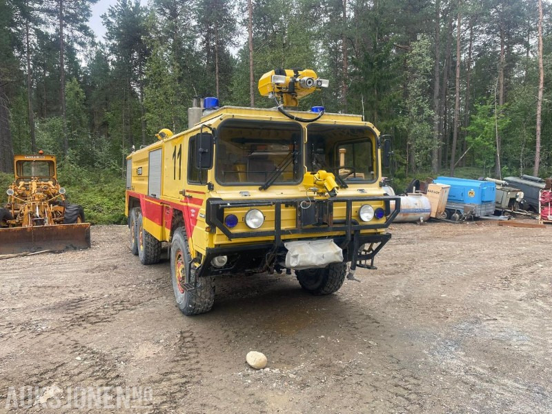 1993 MAN 24460 Brannbil 6x6 - Fire truck: picture 3 1993 MAN 24460 Brannbil 6x6 - Fire truck: picture 3