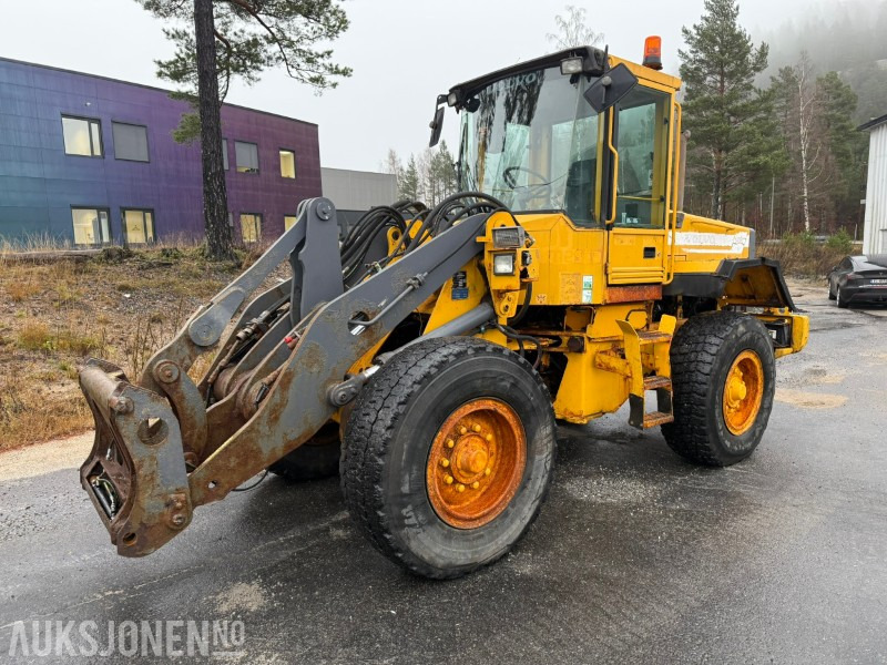1997 Volvo L70C Hjullaster - Hydraulisk HK-Feste - 3 og 4 funksjon - Wheel loader: picture 2 1997 Volvo L70C Hjullaster - Hydraulisk HK-Feste - 3 og 4 funksjon - Wheel loader: picture 2