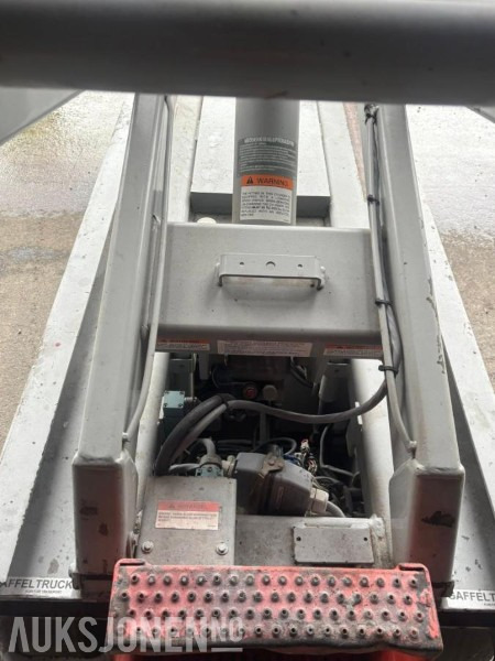 1998 SkyJack SJ 3220 - Aerial platform: picture 4 1998 SkyJack SJ 3220 - Aerial platform: picture 4