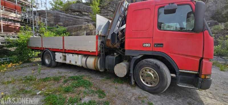 1999 Volvo FM7 42R 4X2 Reparasjonsobjekt Hiab 195-4 - Crane truck: picture 3 1999 Volvo FM7 42R 4X2 Reparasjonsobjekt Hiab 195-4 - Crane truck: picture 3