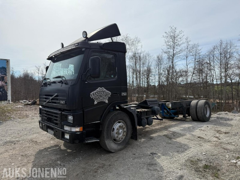 1999 Volvo FM7 CHASSIS. - Cab chassis truck: picture 1 1999 Volvo FM7 CHASSIS. - Cab chassis truck: picture 1