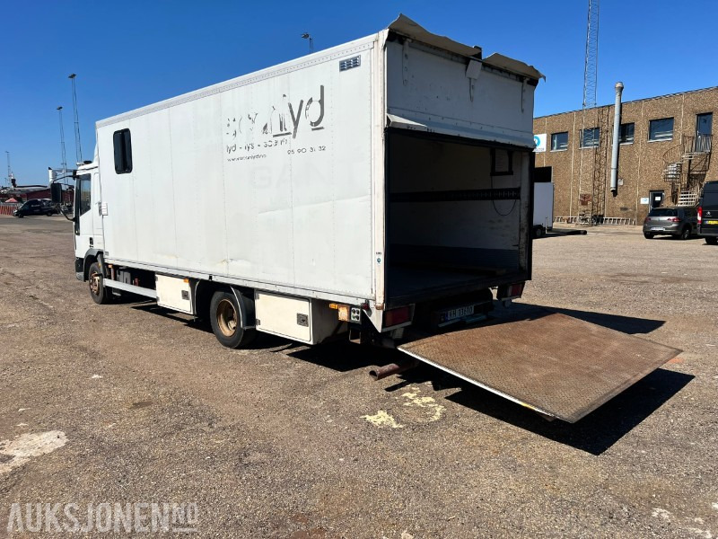 2002 Iveco 80E21 skapbil - lav km - ny dynamo. - Box truck: picture 2 2002 Iveco 80E21 skapbil - lav km - ny dynamo. - Box truck: picture 2