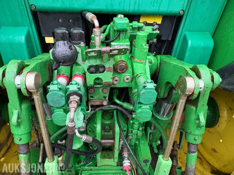 2002 John Deere 6320 - 9018 motortimer - helt nye framdekk medfølger - Farm tractor: picture 5 2002 John Deere 6320 - 9018 motortimer - helt nye framdekk medfølger - Farm tractor: picture 5