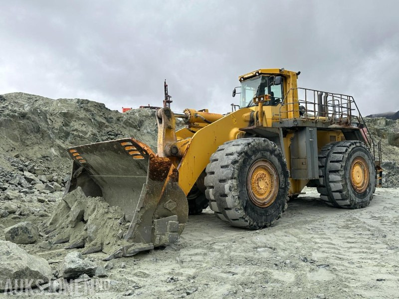 2003 Komatsu WA800-3 Hjullaster med 11 m3 skuffe - Spakstyring- Sertifisert til mai 2026 - Wheel loader: picture 1 2003 Komatsu WA800-3 Hjullaster med 11 m3 skuffe - Spakstyring- Sertifisert til mai 2026 - Wheel loader: picture 1