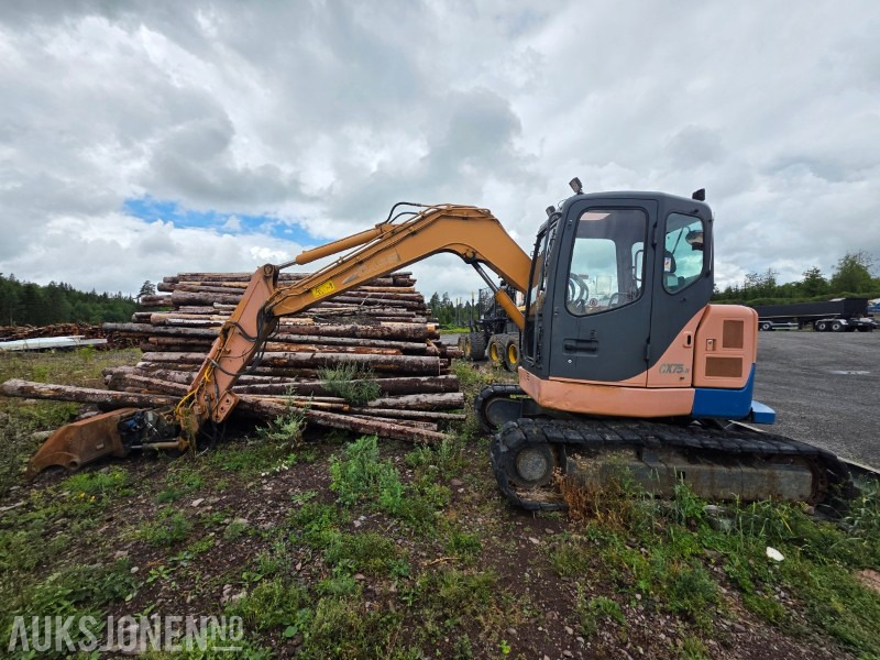 2005 Case CX75R Beltegraver med SMS Pusseskuff - Hydraulisk hurtigfeste - 3816 timer - Excavator: picture 3 2005 Case CX75R Beltegraver med SMS Pusseskuff - Hydraulisk hurtigfeste - 3816 timer - Excavator: picture 3