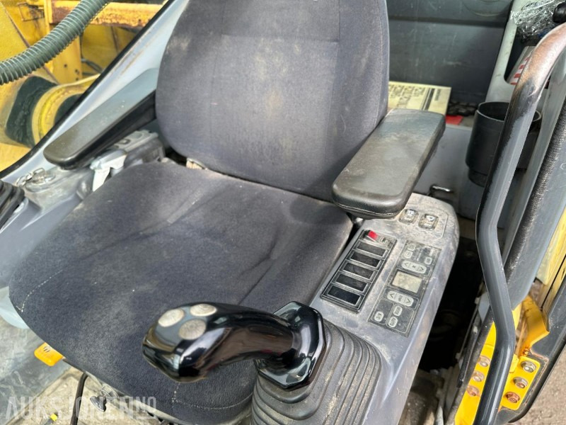 Excavator 2005 Komatsu PC210LC-7K GRAVEMASKIN - 11000 Timer: picture 14