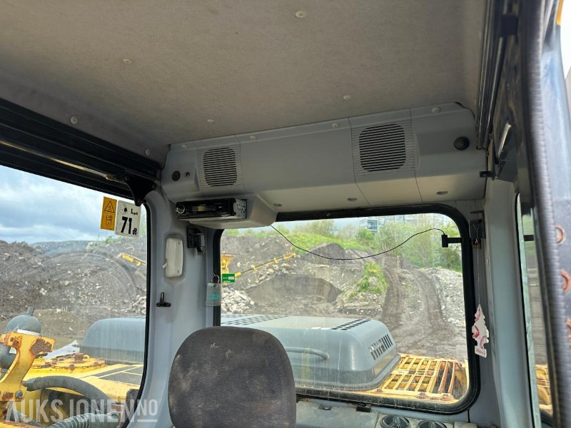 Excavator 2005 Komatsu PC210LC-7K GRAVEMASKIN - 11000 Timer: picture 15