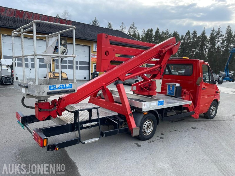 2005 Mercedes Sprinter 17m billift - Aerial platform: picture 4 2005 Mercedes Sprinter 17m billift - Aerial platform: picture 4