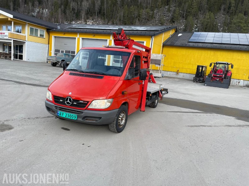 2005 Mercedes Sprinter 17m billift - Aerial platform: picture 1 2005 Mercedes Sprinter 17m billift - Aerial platform: picture 1