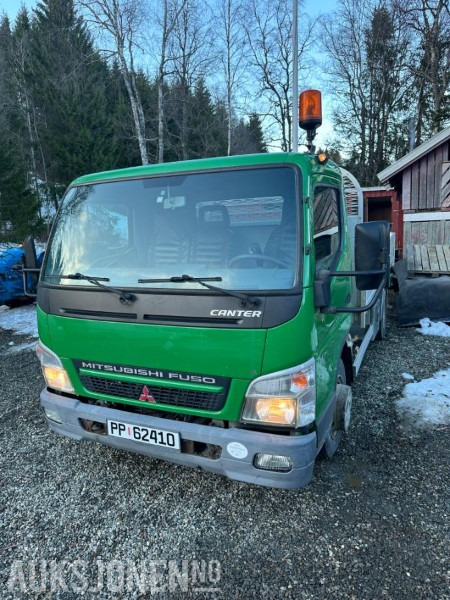 2006 Mitsubishi Canter - Plattbil - - Kun 135000 km - Klar for ny eier - Tipper: picture 1 2006 Mitsubishi Canter - Plattbil - - Kun 135000 km - Klar for ny eier - Tipper: picture 1