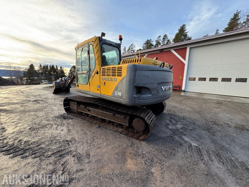 2006 Volvo EC140 BLC gravemaskin med tiltrotator og pusseskuffe - Excavator: picture 4 2006 Volvo EC140 BLC gravemaskin med tiltrotator og pusseskuffe - Excavator: picture 4