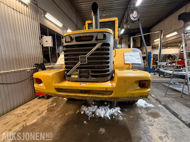 2006 Volvo L120E Hjullaster - Skuff - Vekt - S.smøring - 3438T - Wheel loader: picture 4 2006 Volvo L120E Hjullaster - Skuff - Vekt - S.smøring - 3438T - Wheel loader: picture 4