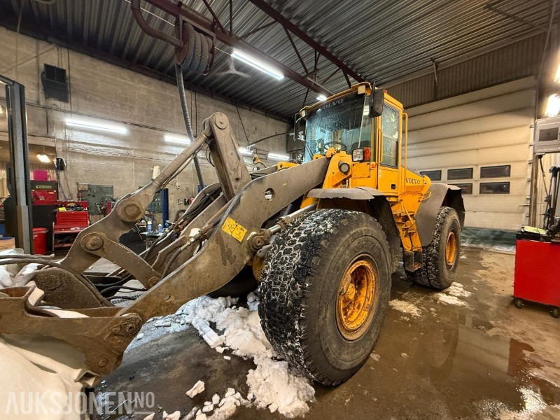 2006 Volvo L120E Hjullaster - Skuff - Vekt - S.smøring - 3438T - Wheel loader: picture 1 2006 Volvo L120E Hjullaster - Skuff - Vekt - S.smøring - 3438T - Wheel loader: picture 1