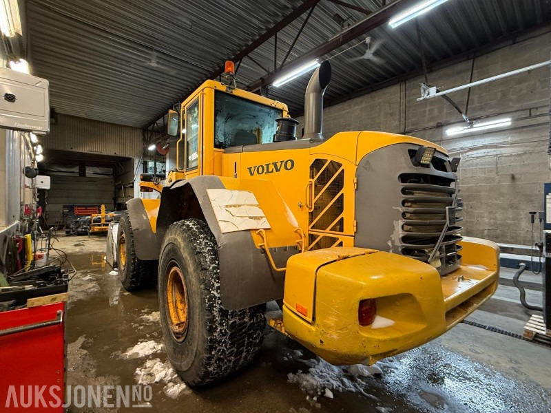 2006 Volvo L120E Hjullaster - Skuff - Vekt - S.smøring - 3438T - Wheel loader: picture 3 2006 Volvo L120E Hjullaster - Skuff - Vekt - S.smøring - 3438T - Wheel loader: picture 3