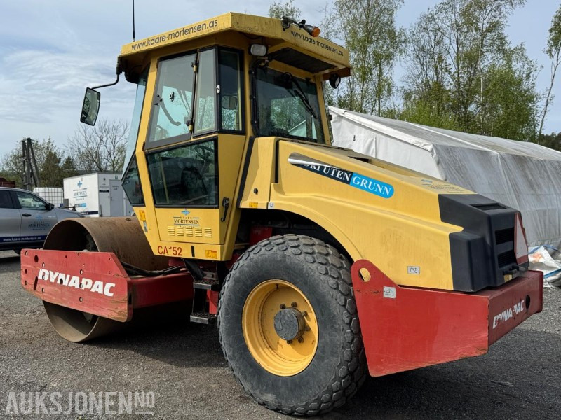 2009 Dynapac CA152D vals / 2415 timer - Roller: picture 3 2009 Dynapac CA152D vals / 2415 timer - Roller: picture 3