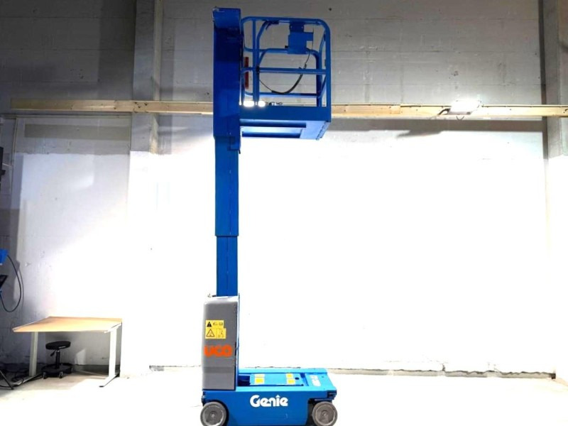 2011 Genie GRC-12 - 5,5m mastelift - Aerial platform: picture 1 2011 Genie GRC-12 - 5,5m mastelift - Aerial platform: picture 1