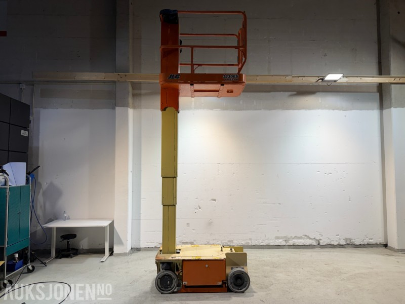 2011 JLG 1230ES Elektrisk mastelift med 5,6 m arbeidshøyde - Aerial platform: picture 1 2011 JLG 1230ES Elektrisk mastelift med 5,6 m arbeidshøyde - Aerial platform: picture 1