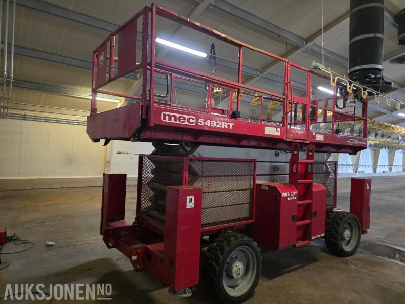 2013 MEC 3392 RT-T sakselift – 12 m arbeidshøyde - godkjent - Aerial platform: picture 5 2013 MEC 3392 RT-T sakselift – 12 m arbeidshøyde - godkjent - Aerial platform: picture 5
