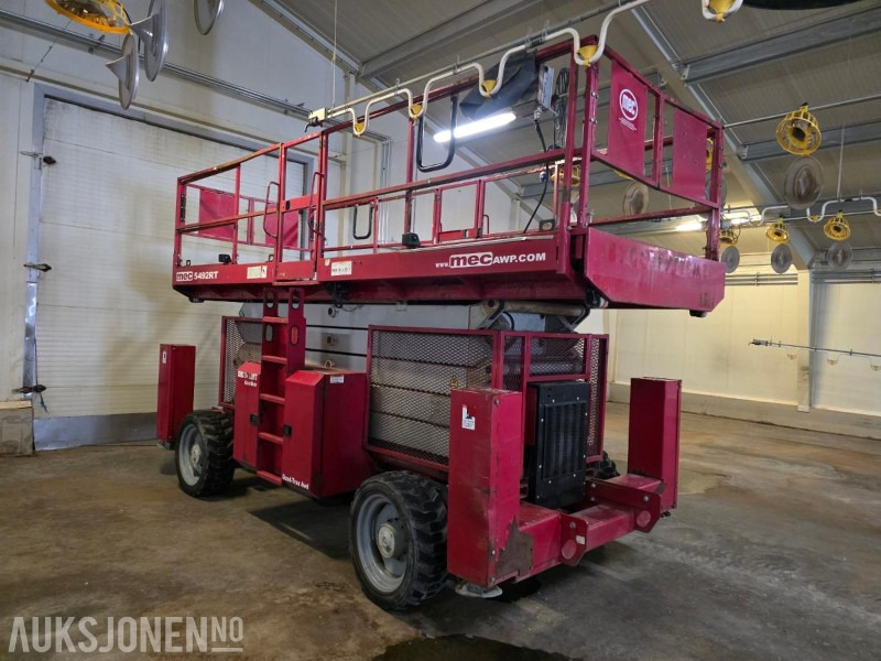 2013 MEC 3392 RT-T sakselift – 12 m arbeidshøyde - godkjent - Aerial platform: picture 3 2013 MEC 3392 RT-T sakselift – 12 m arbeidshøyde - godkjent - Aerial platform: picture 3