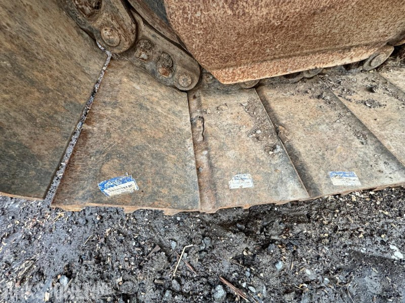 Excavator 2013 Volvo EC220DL - Nytt understell - Sentralsmøring - Bunkringspumpe - Tilleggshydraulikk - 2 skuffer - Indexator rototilt: picture 18