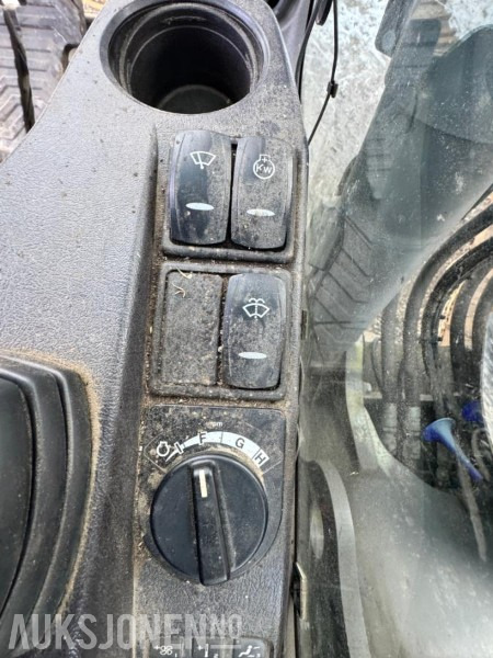 Excavator 2013 Volvo EC220DL - Nytt understell - Sentralsmøring - Bunkringspumpe - Tilleggshydraulikk - 2 skuffer - Indexator rototilt: picture 34