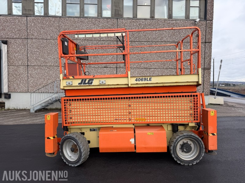 2014 JLG 4069LE - elektrisk sakselift med arbeidshøyde på 14m - Aerial platform: picture 2 2014 JLG 4069LE - elektrisk sakselift med arbeidshøyde på 14m - Aerial platform: picture 2