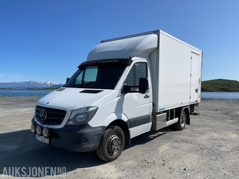 2014 Mercedes-Benz 516 Bluetec Sprinter Automat, kun 157716 km, SKAB påbygg, og 750 kg Zepro bakløft - Box truck: picture 1 2014 Mercedes-Benz 516 Bluetec Sprinter Automat, kun 157716 km, SKAB påbygg, og 750 kg Zepro bakløft - Box truck: picture 1