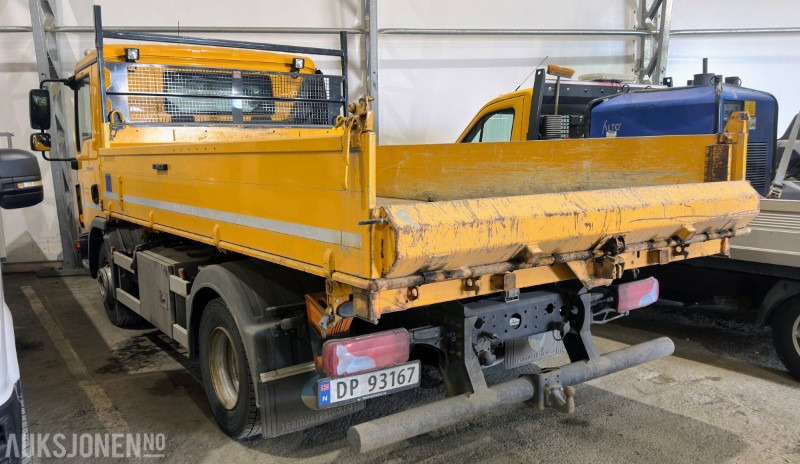 2016 MAN TGL 12.220 4X2 Lastebil med plan | 3-veis tipp | Kun 32 163 km | EU-godkjent til 02/2026 - Dropside/ Flatbed truck: picture 5 2016 MAN TGL 12.220 4X2 Lastebil med plan | 3-veis tipp | Kun 32 163 km | EU-godkjent til 02/2026 - Dropside/ Flatbed truck: picture 5