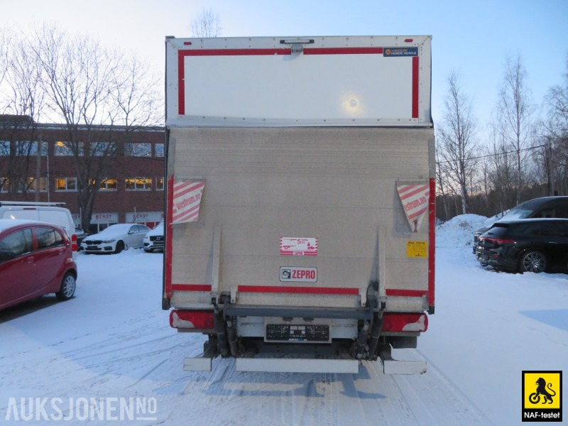 2016 Mercedes-Benz SPRINTER SKAPBIL ZEPRO KAMERA VARMER 3-SETER - Box truck: picture 5 2016 Mercedes-Benz SPRINTER SKAPBIL ZEPRO KAMERA VARMER 3-SETER - Box truck: picture 5