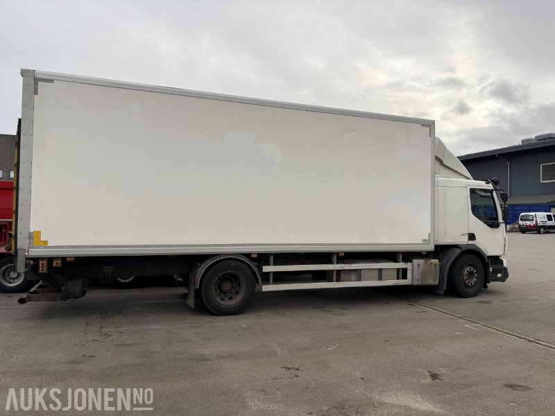 2016 VOLVO FE 320 4X2. SKAPBIL. FULL SIDEÅPNING. ZEPRO LØFTELEM. EURO6. EU-GODKJENT 05.25. REPOBJEKT - Box truck: picture 4 2016 VOLVO FE 320 4X2. SKAPBIL. FULL SIDEÅPNING. ZEPRO LØFTELEM. EURO6. EU-GODKJENT 05.25. REPOBJEKT - Box truck: picture 4