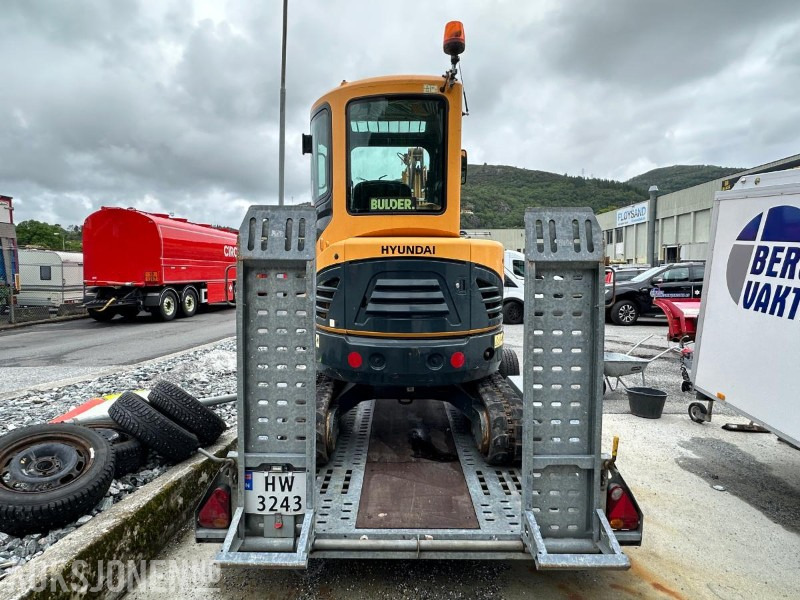 2017 Hyundai Robex 25z-9AK Minigraver med maskinhenger og tilbehør, 909 timer - Mini excavator: picture 4 2017 Hyundai Robex 25z-9AK Minigraver med maskinhenger og tilbehør, 909 timer - Mini excavator: picture 4